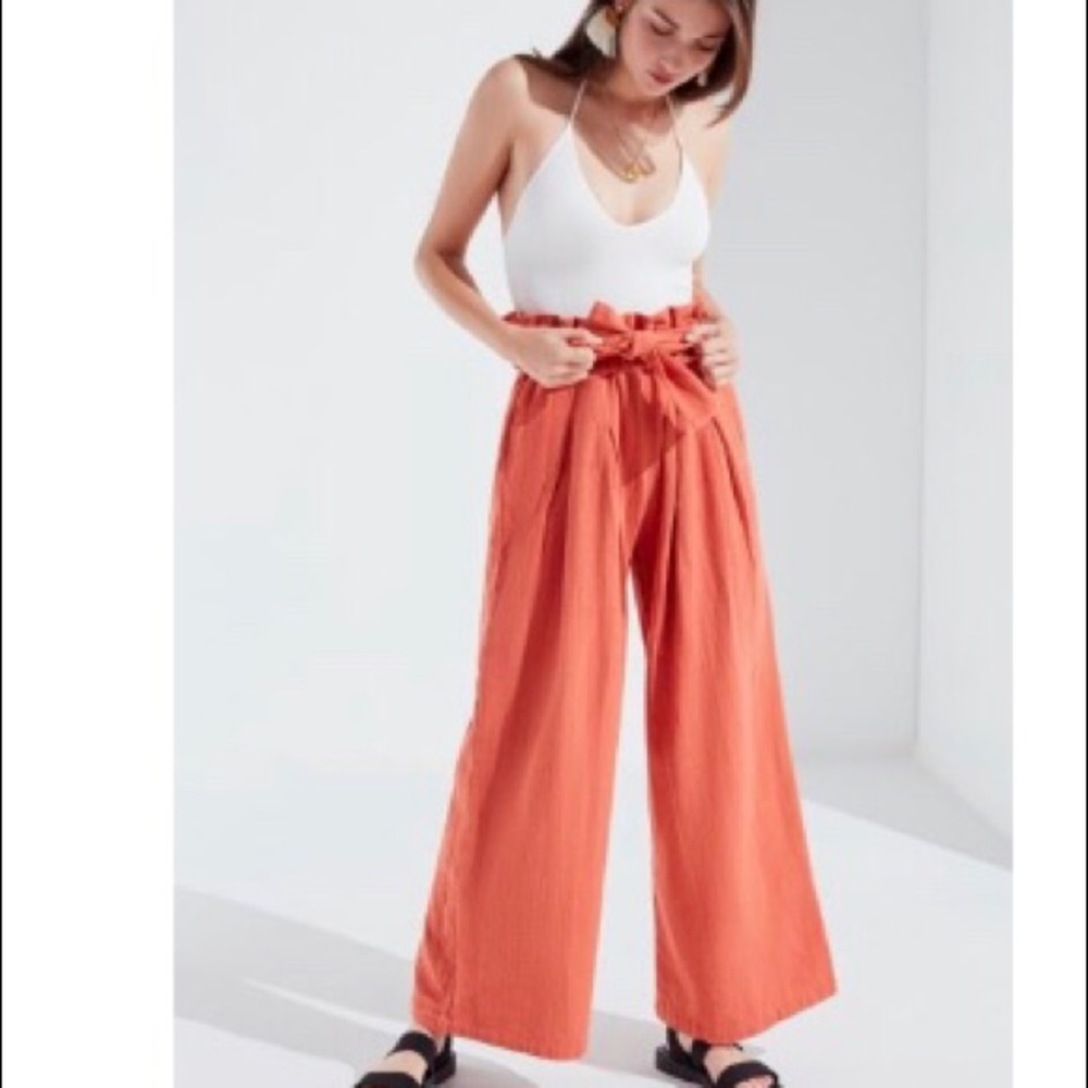Urban Outfitters Paperbag Wide-Leg Pant in Orange